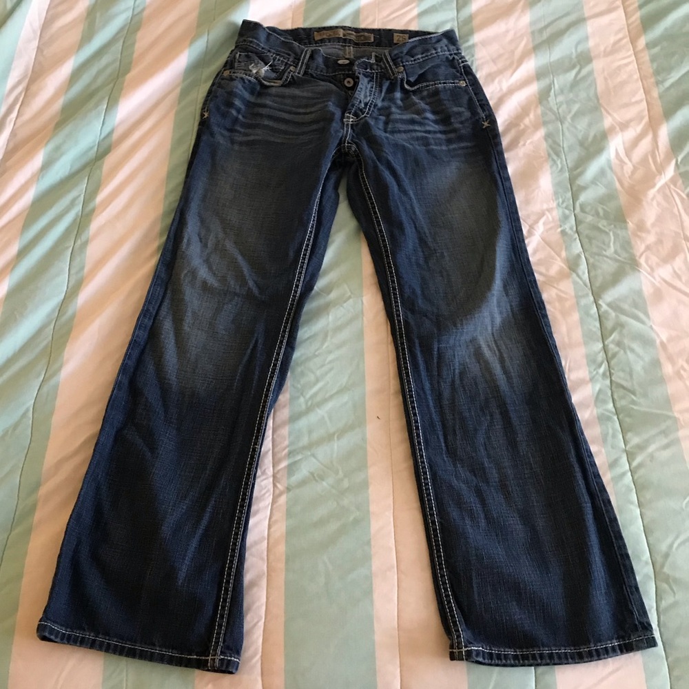 Men’s button fly BKE jeans.